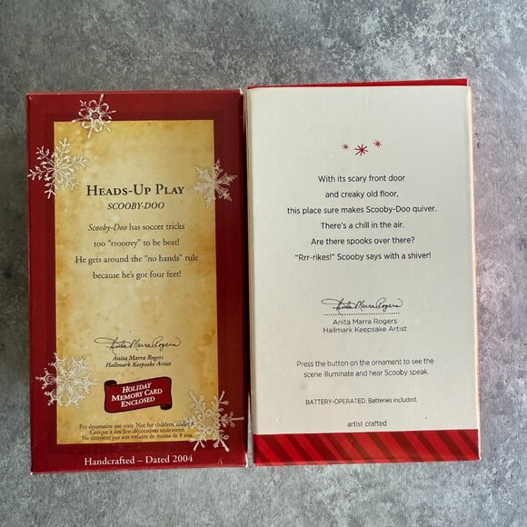 Hallmark Scooby-Doo Ornaments Gets Spooked Heads Up Soccer Lot Of 2 NEW - Picture 2 of 2